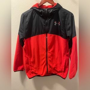 Under Armour Fleece jacket, in great condition!  Barely worn!